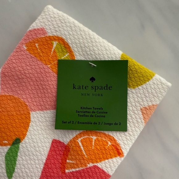 NWT Kate Spade Citrus Kitchen Towels (2) and Mini Mitt Pot Holder Set - Picture 5 of 6